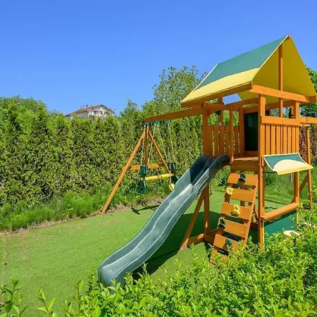 Azur 4 Apartment Shkorpilovtsi